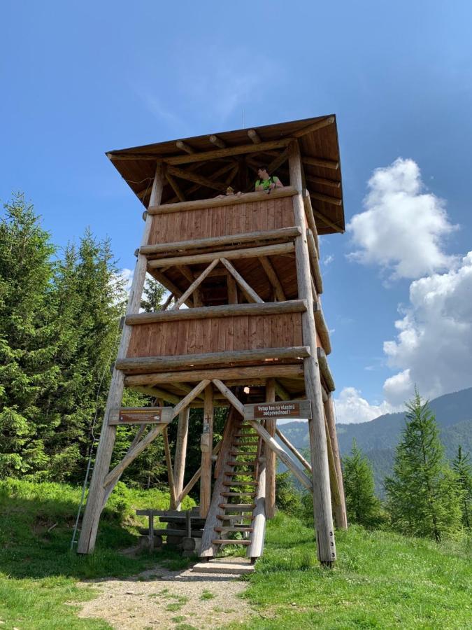 Liptovský Mikuláš Apartmany Liptov Maco מראה חיצוני תמונה
