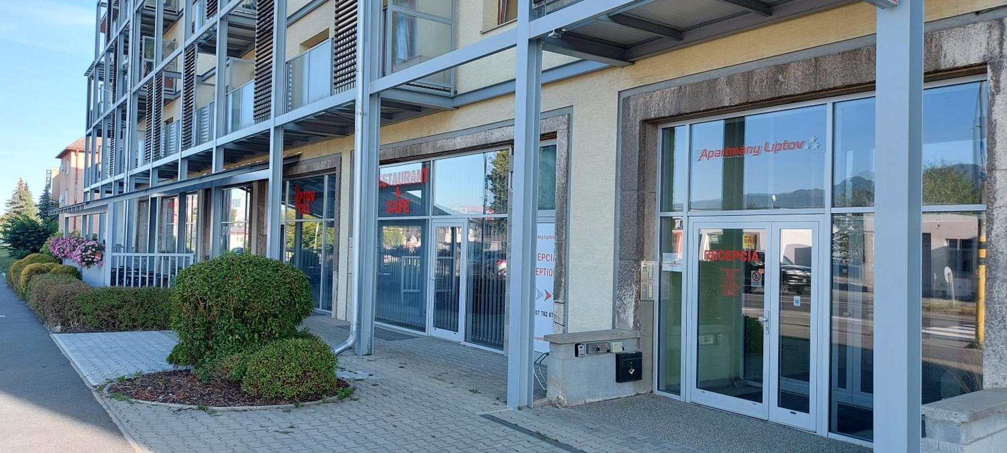 Liptovský Mikuláš Apartmany Liptov Maco מראה חיצוני תמונה